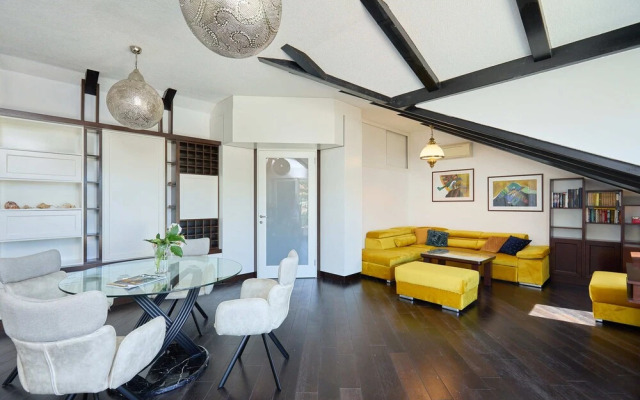 Hedera Estate, Hedera A42