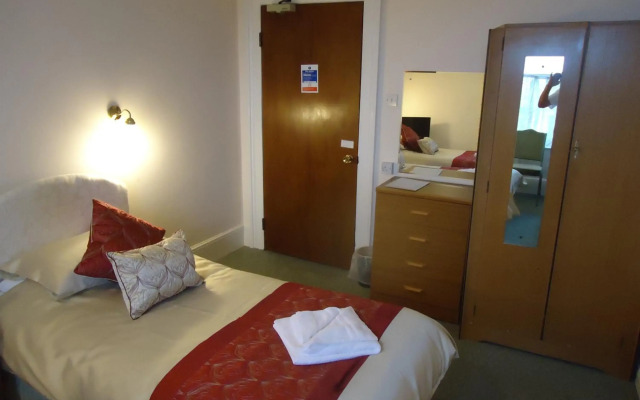 Abbey Court Hotel