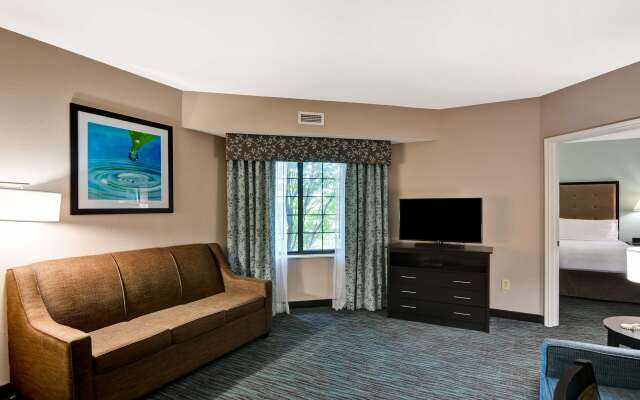 Homewood Suites by Hilton Aurora Naperville