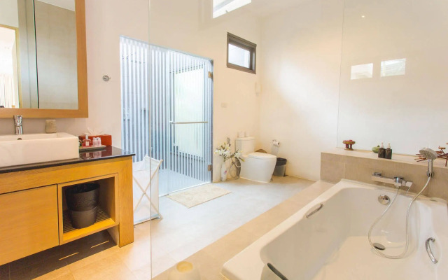 Seastone Private Pool Villas