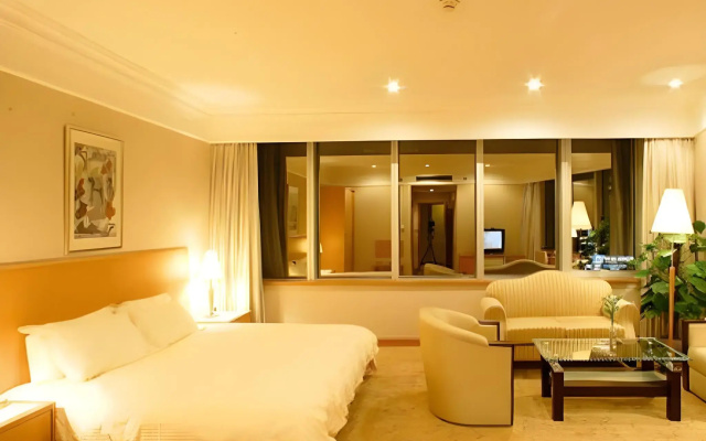 Jin Jiang Tian Cheng Hotel