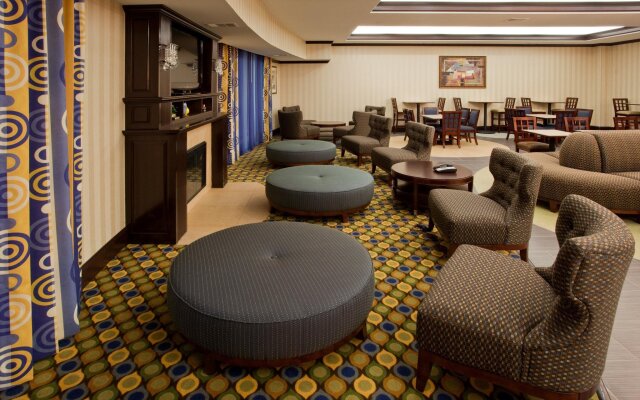 Holiday Inn Express Hotel & Suites Austin South - Buda