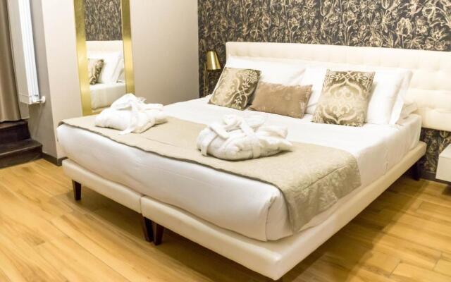 INTOMILAN Galleria Duomo I Boutique & Design Aparthotel