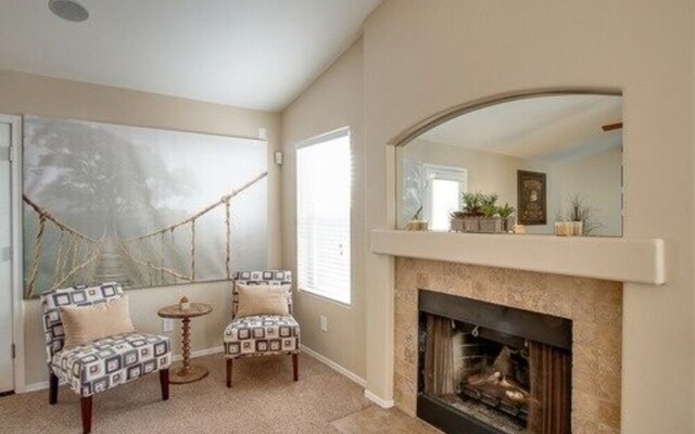 Ironwood - 3 Br home by RedAwning