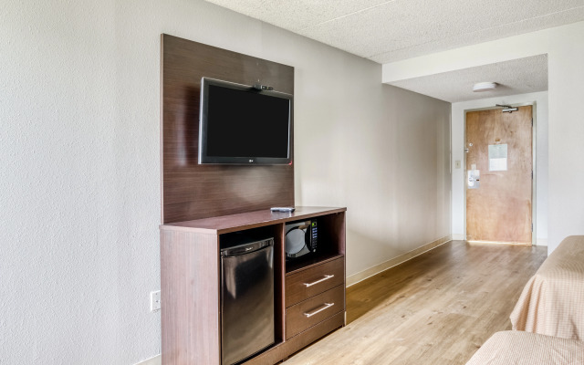 OYO Hotel Burlington South