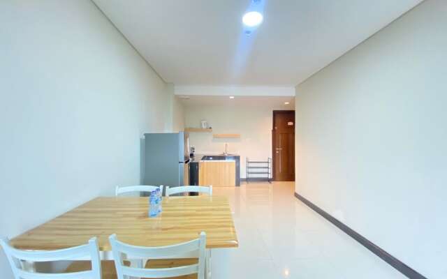 Spacious 2Br Apartment At El Royale Near Bip