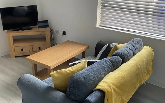 Pretty Properties Grange House Apartment 2