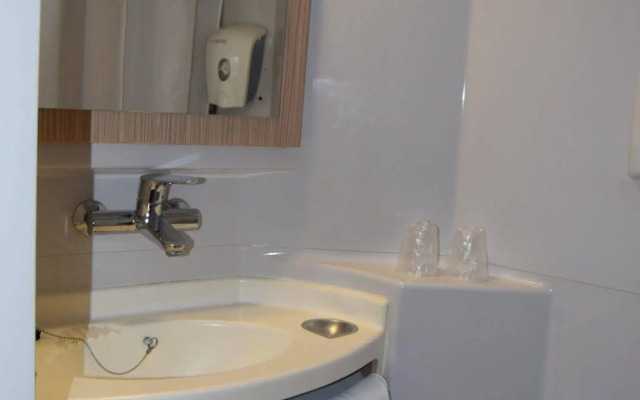 Premiere Classe Creil - Villers Saint Paul