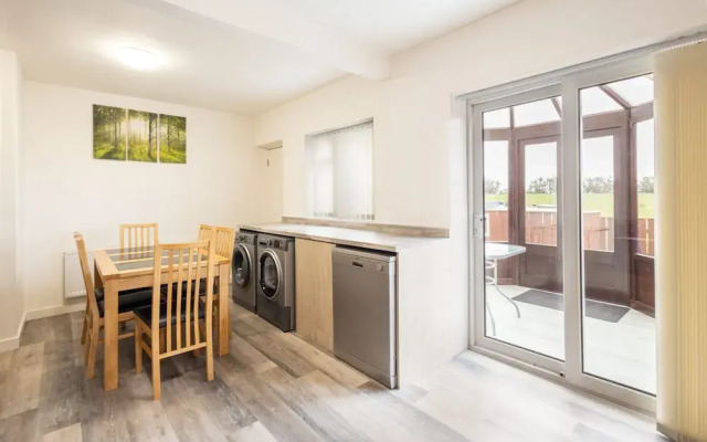 Host Stay Villier s Rest