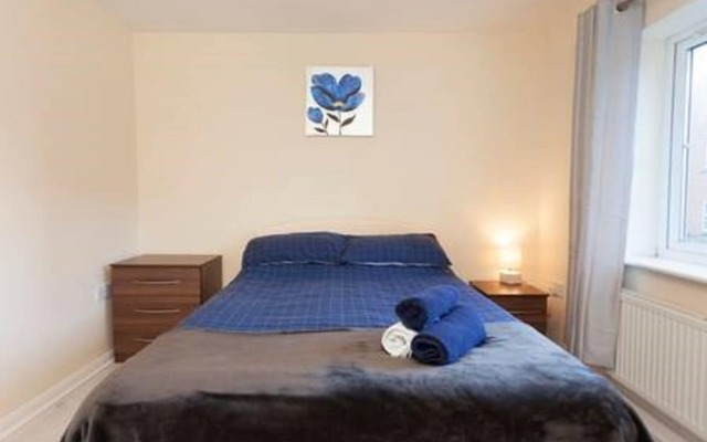 Leicester's Contemporary Coach House