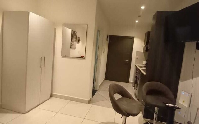 Bizzi studio ad Legationis Hortos