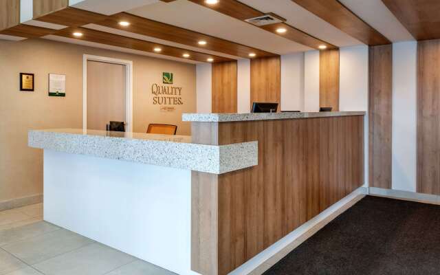 Quality Suites Quebec
