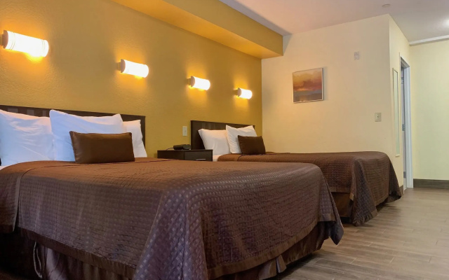 Executive Inn And Suites