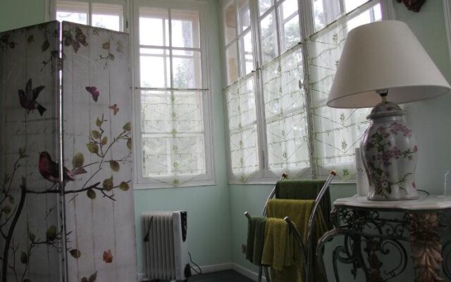 Chateau De La Fontenelle