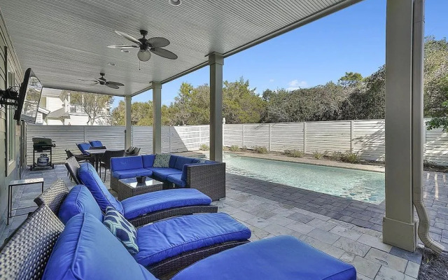 Out of the Blue by RedAwning