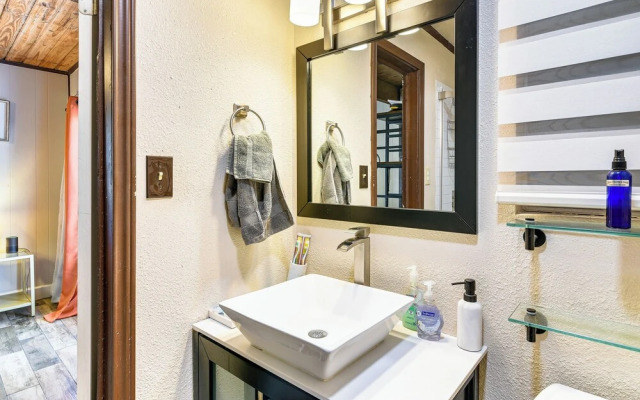 Private Pool, Deck & Patio: Galveston Oasis!