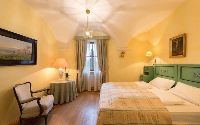 Apartment Schloss Paschbach