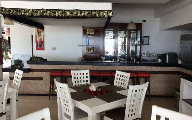 Legong Keraton Beach Hotel