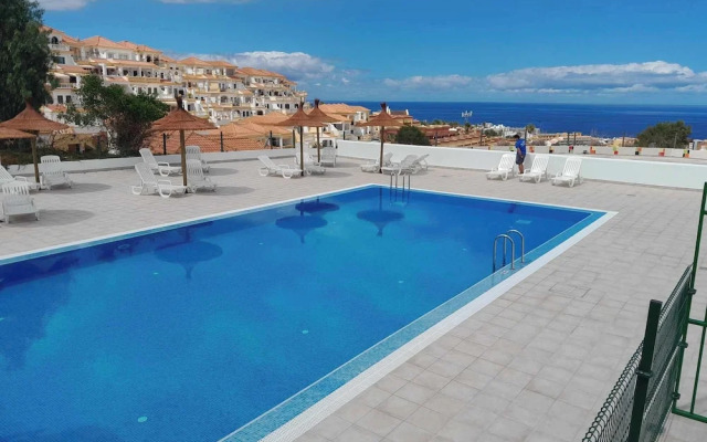 Lovely 1-bed Apartment