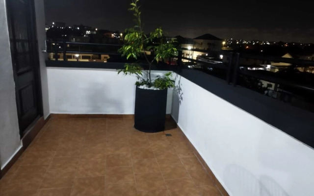 Executive 3-bed Furnished Apartment in Kwashieman