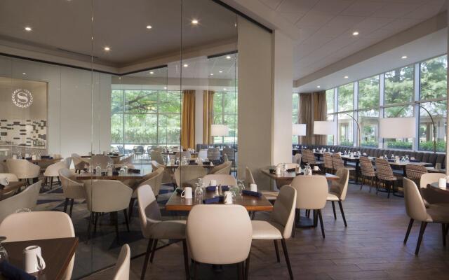 Sheraton Arlington Hotel