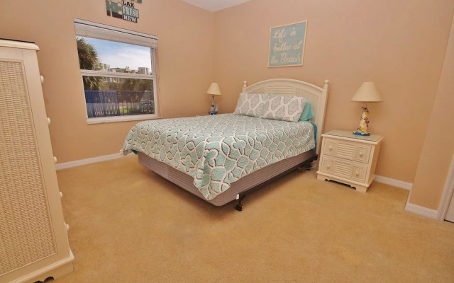 Oceanwalk 7-205 Apartment 3