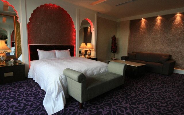 Qin Hai Motel