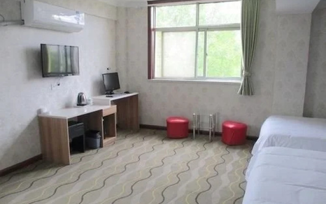 Dongying Xinyijia Hotel