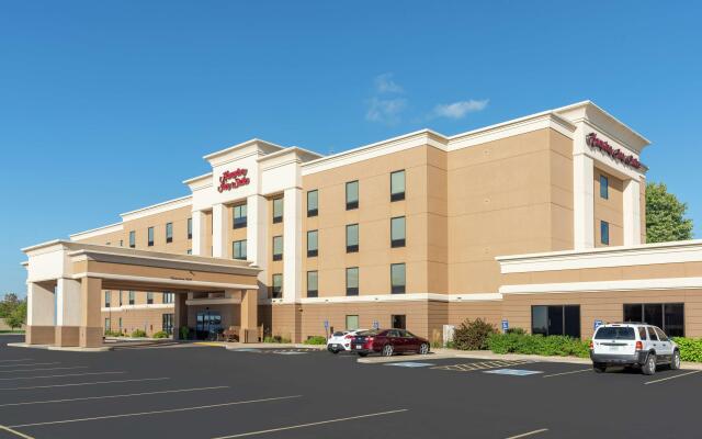 Hampton Inn & Suites Marshalltown