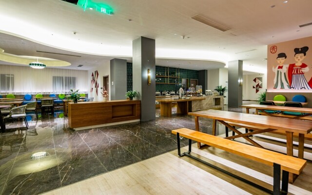 Ibis Styles Xi'an Bell and Drum Tower Square Muslim Quarter