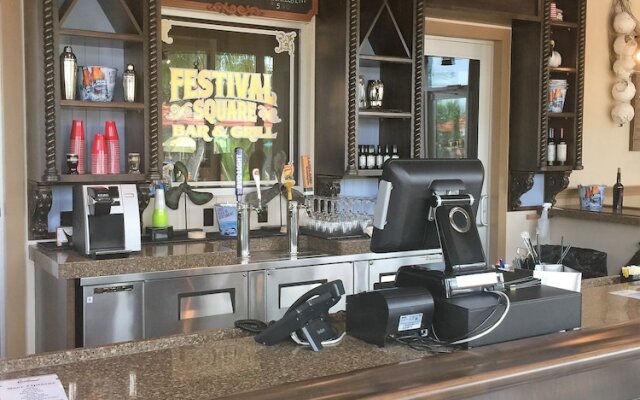 Lexington Vacations Champ by Stark Hosp