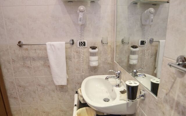 St. Peter Bed in Rome