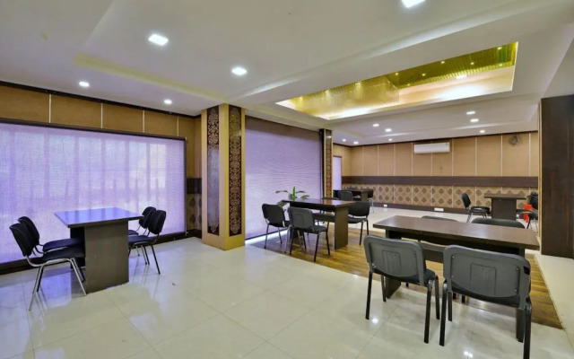 Hotel Samrat