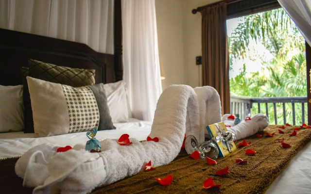 Waterfalls Boutique Hotel
