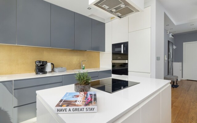 Stylish Kraków Apartment by Renters