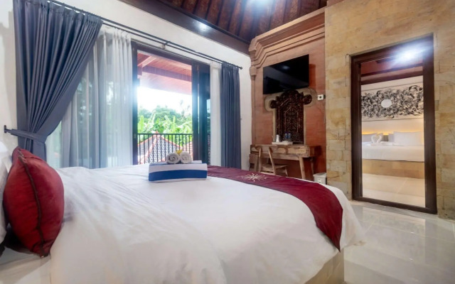 Green three bed room villa private pool