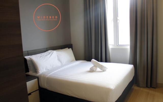 Windmill Upon Hills Genting by Widebed