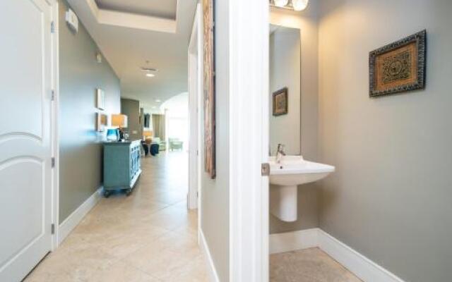 Turquoise Place Unit 404C