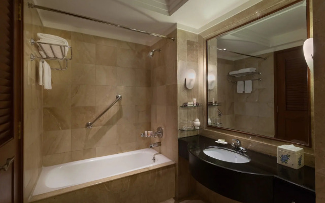 Sheraton New Delhi Hotel