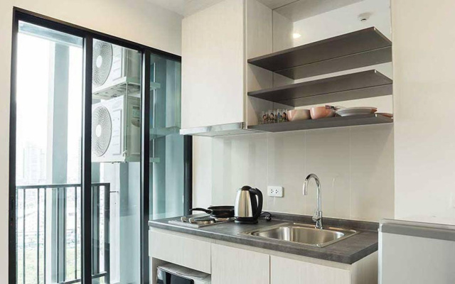 THE BASE Park West By Favstay