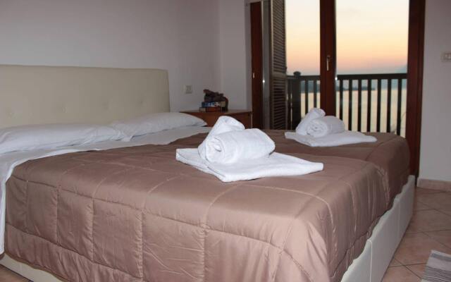 Albergo Navene