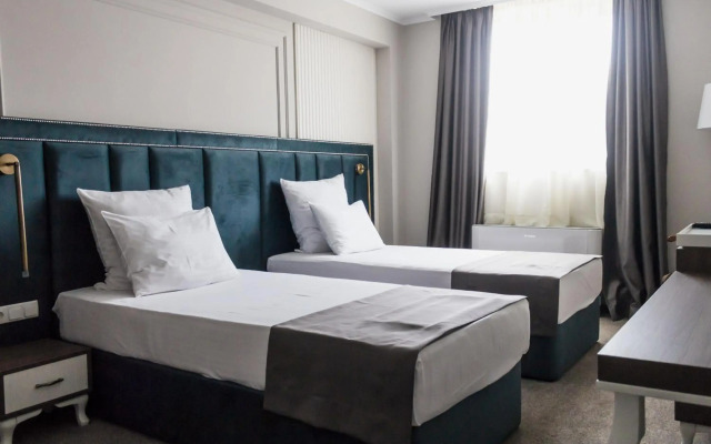 Anna Palace Hotel