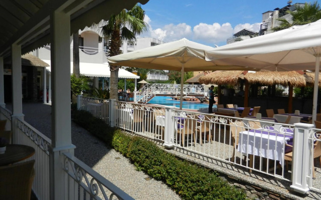 Hawaii Hotel