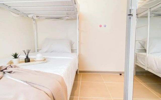 Nice And Comfortable 2Br Apartment Meikarta