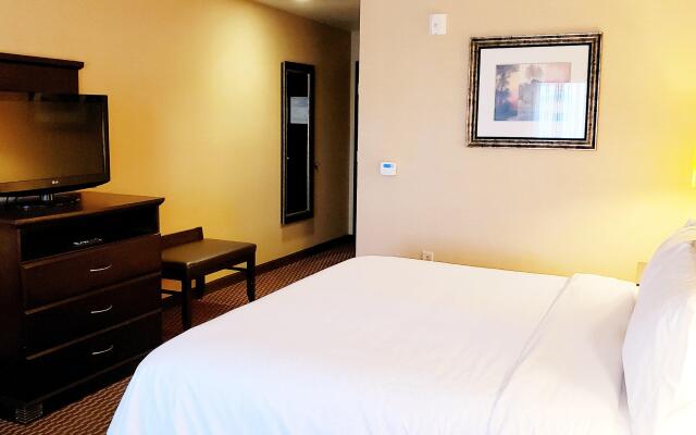 Holiday Inn Express & Suites Frazier Park by IHG