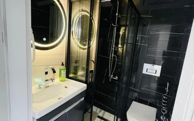 Amora Suites