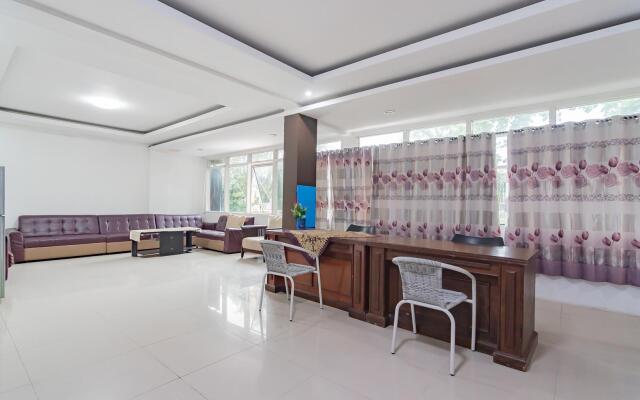 RedDoorz Plus @ Ruko Klandasan Ulu