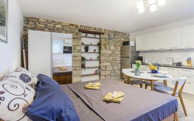 Nice Apartment in Pula With Wifi