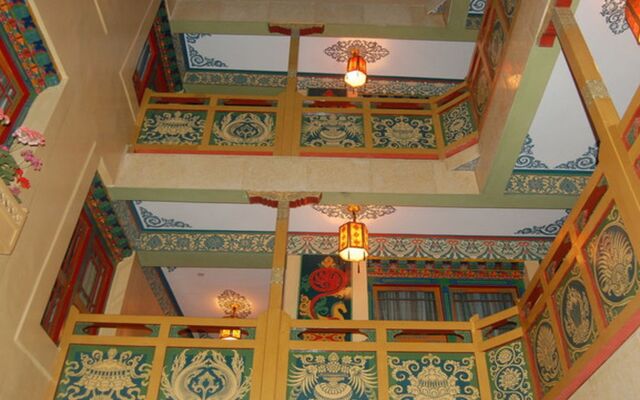 Tashitakge Hotel