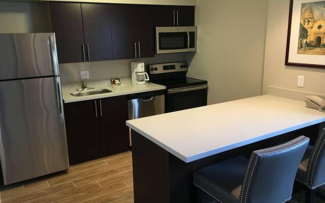 Chase Suite Hotel Newark-Fremont
